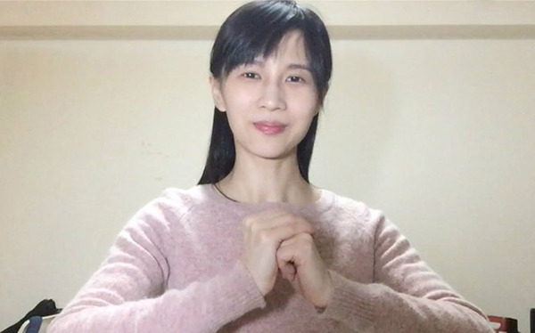 南京网站建设揭秘：新一代网红“papi酱”为何爆红网络